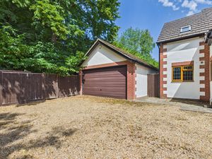 Garage- click for photo gallery